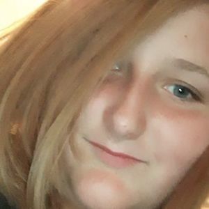 Meet your Posher, Ashlee ann